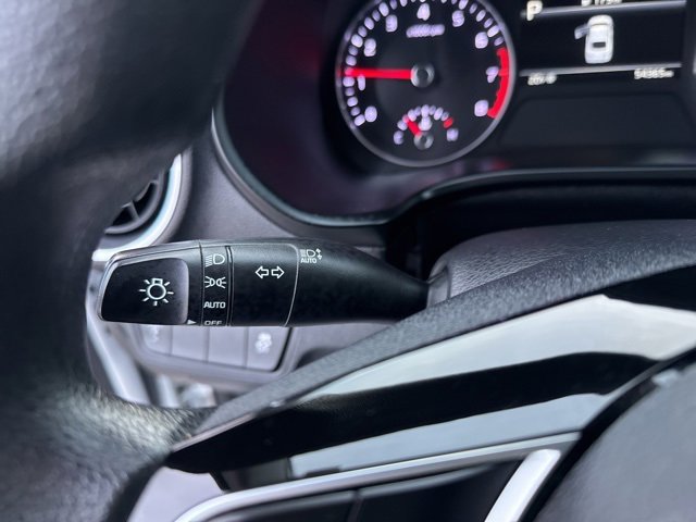 Used 2023 Kia Forte LXS image 18