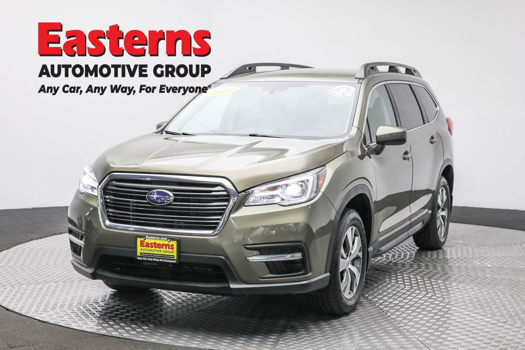 Used 2022 Subaru Ascent Premium w/ Convenience Package image 1