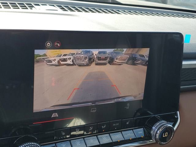 New 2026 GMC Canyon AT4 AWD/4WD image 22