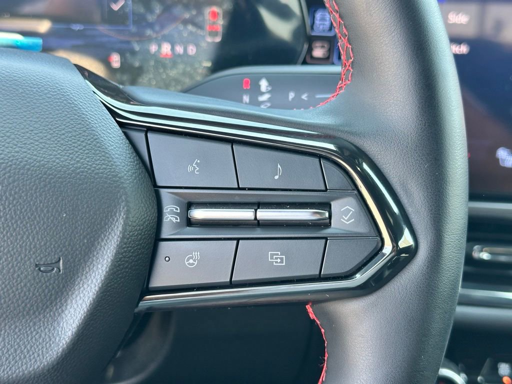 Used 2024 Chevrolet Equinox EV RS image 16