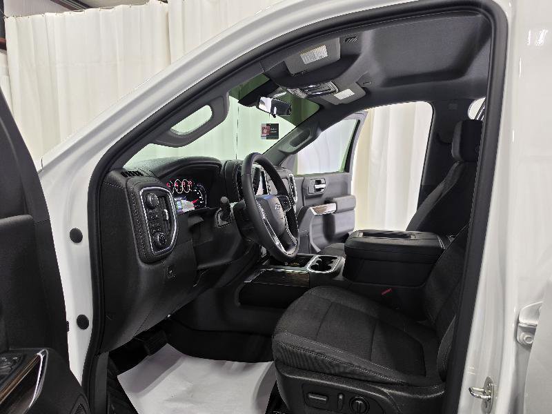 Used 2022 Chevrolet Silverado 1500 LT Trail Boss w/ Safety Package image 18