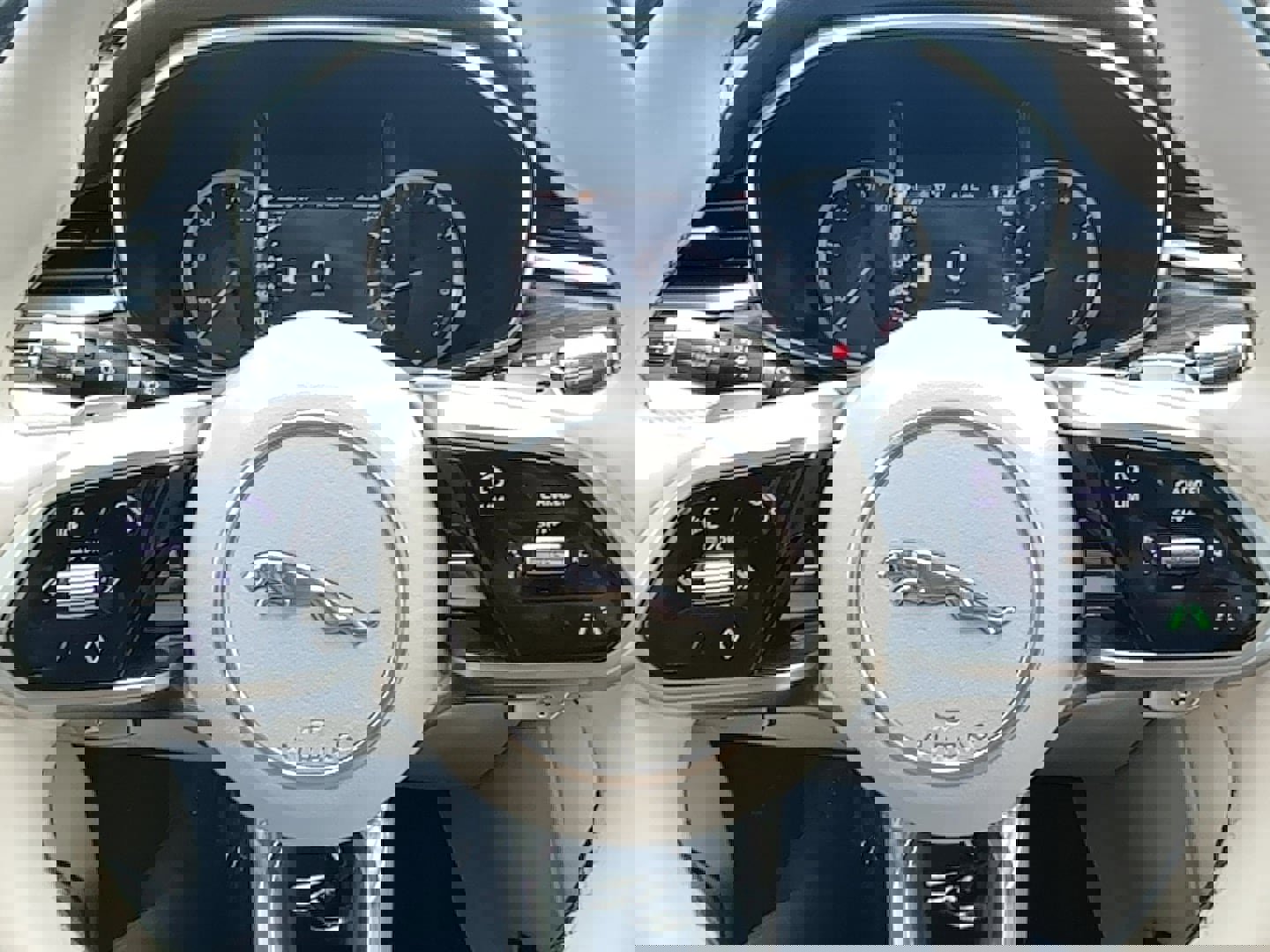 Used 2022 Jaguar F-PACE S image 18