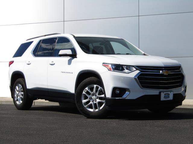 Used 2020 Chevrolet Traverse LT w/ Driver Confidence II Package AWD/4WD image 1