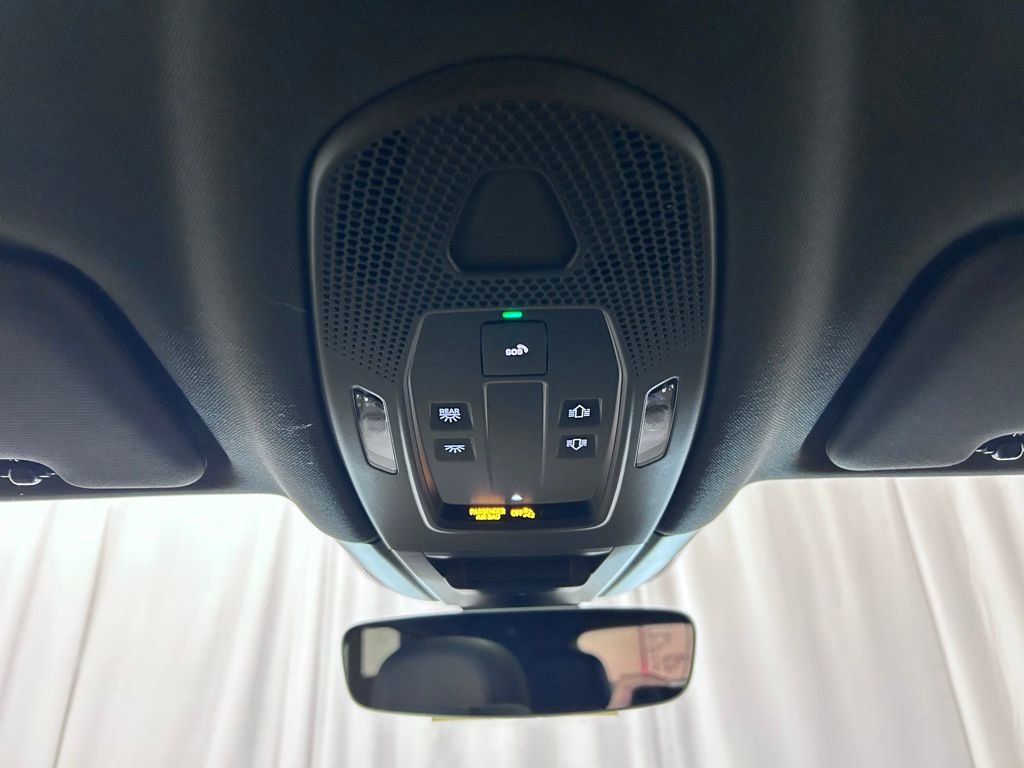 Certified 2026 Porsche Cayenne Coupe image 25