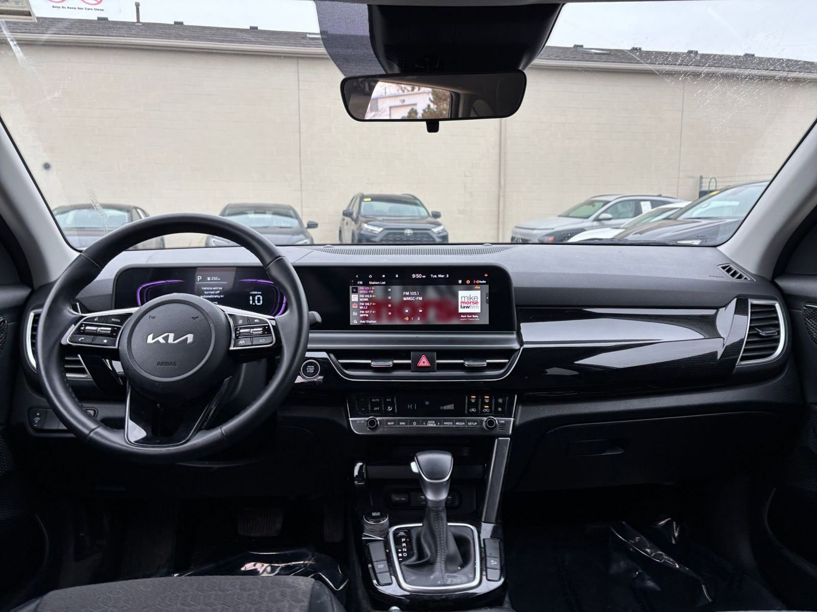 Used 2025 Kia Seltos S FWD image 33