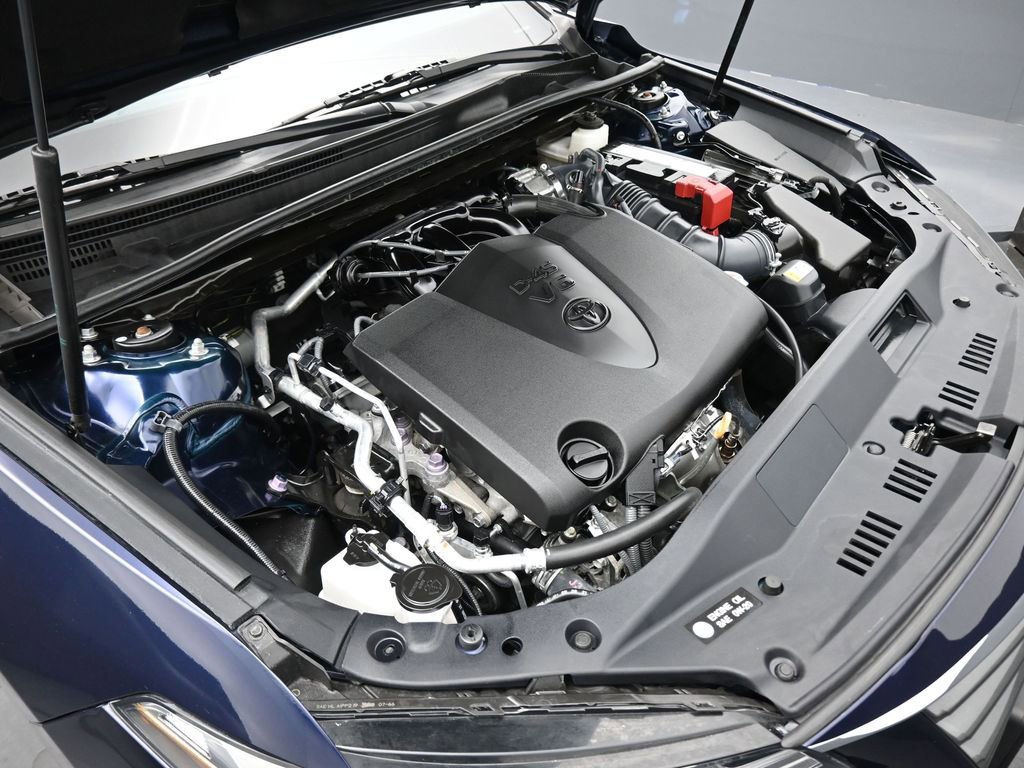 Used 2022 Toyota Avalon XLE w/ Moonroof Package image 48