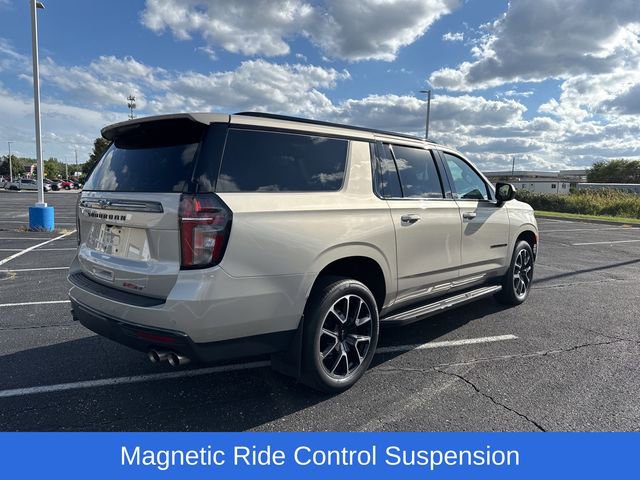 Used 2022 Chevrolet Suburban RST w/ Sport Performance Package image 5