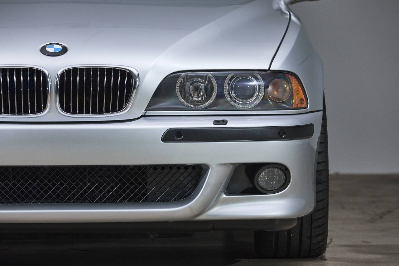 Used 2003 BMW M5 RWD image 14