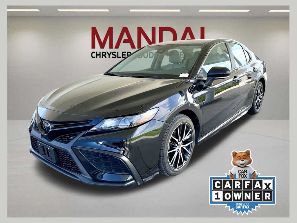 Used 2023 Toyota Camry SE