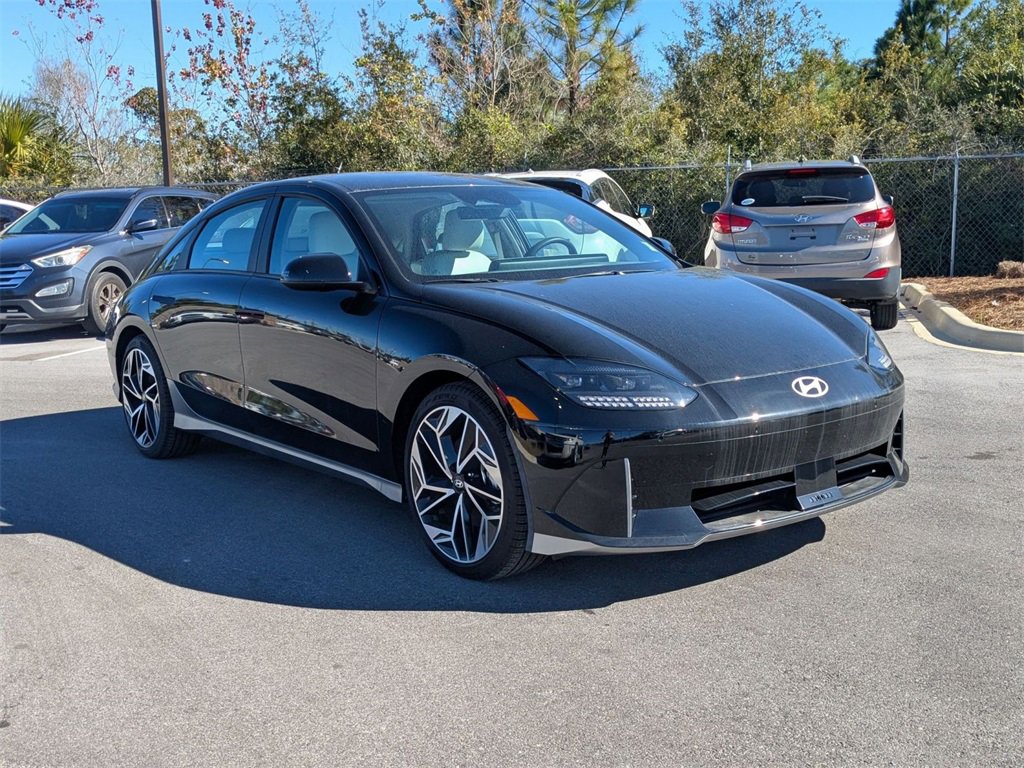 Used 2024 Hyundai Ioniq 6 SEL image 3