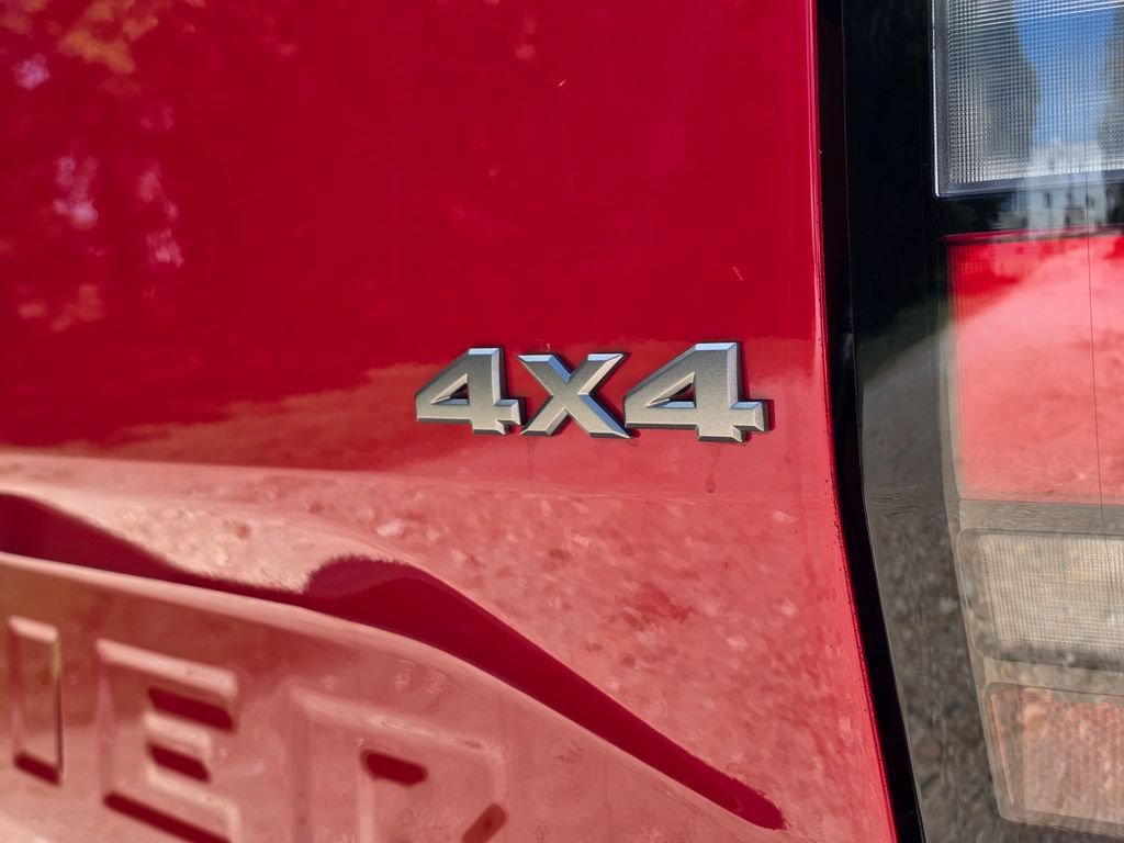New 2026 Nissan Frontier SV w/ SV Convenience Package AWD/4WD image 26