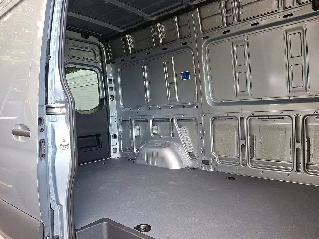 New 2025 Mercedes-Benz Sprinter 2500 image 6