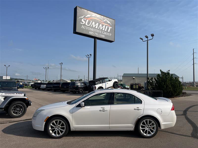 Used 2010 Mercury Milan Premier image 1