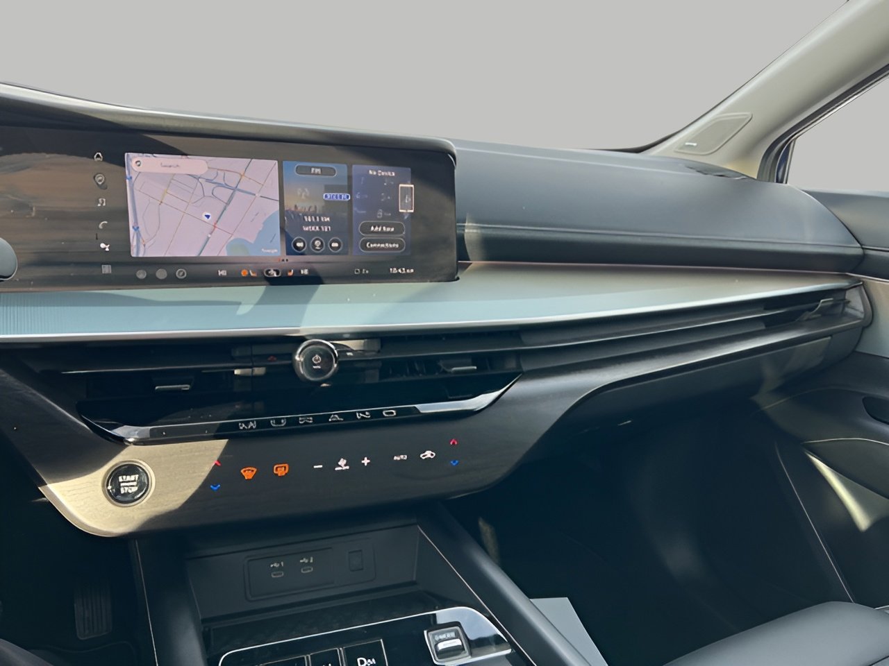 Used 2025 Nissan Murano SL image 9