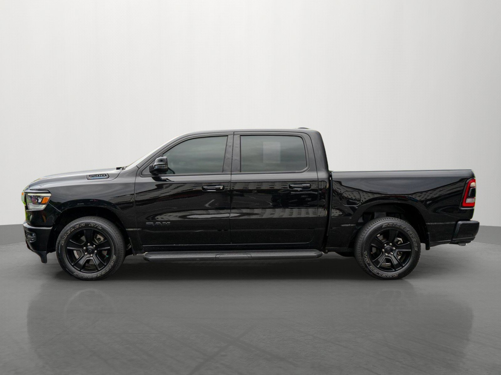 Used 2023 RAM 1500 Big Horn AWD/4WD image 4