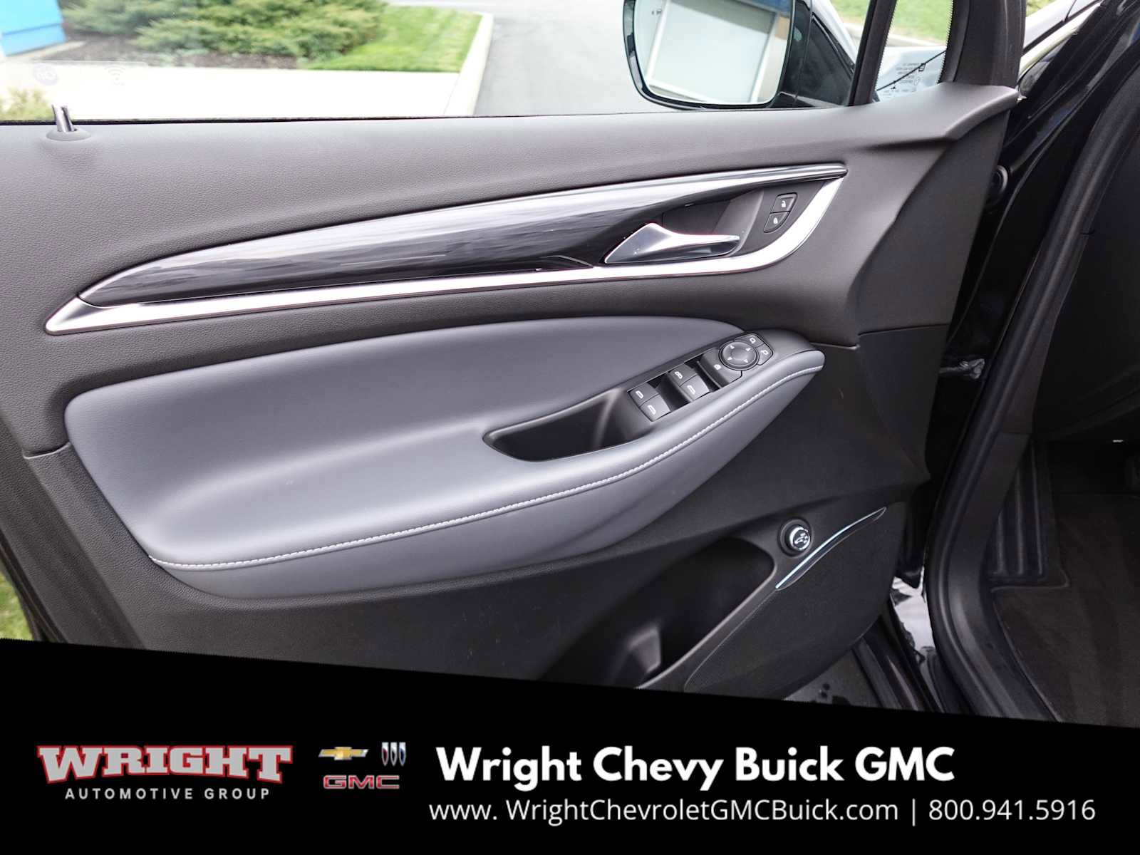 Used 2023 Buick Enclave Essence w/ Experience Buick Package image 11