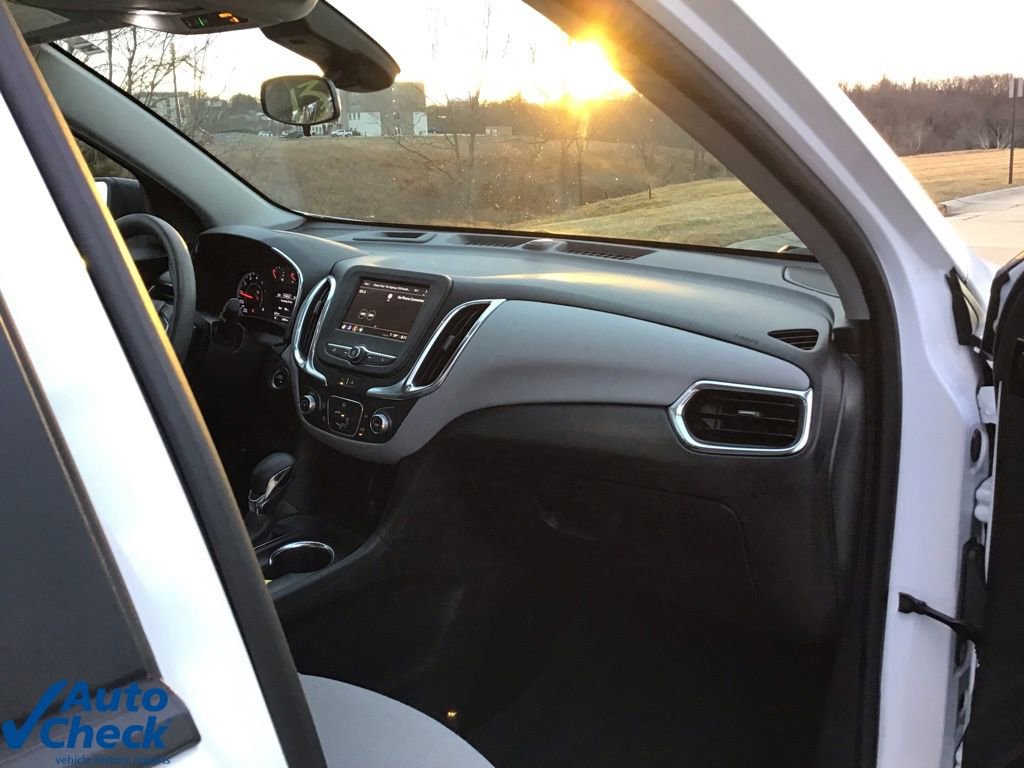 Used 2024 Chevrolet Equinox LS image 24
