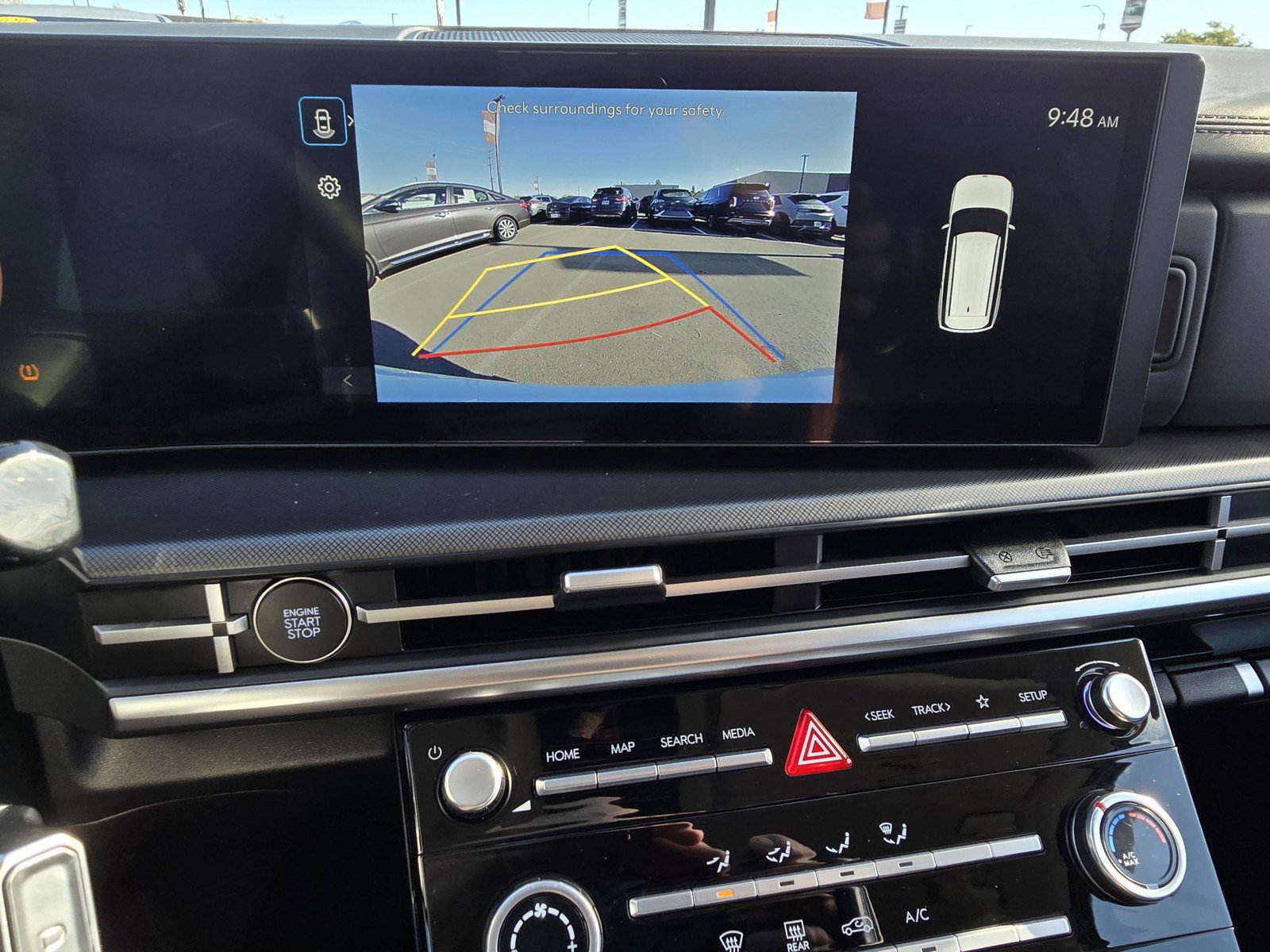 Certified 2025 Hyundai Santa Fe SE image 20