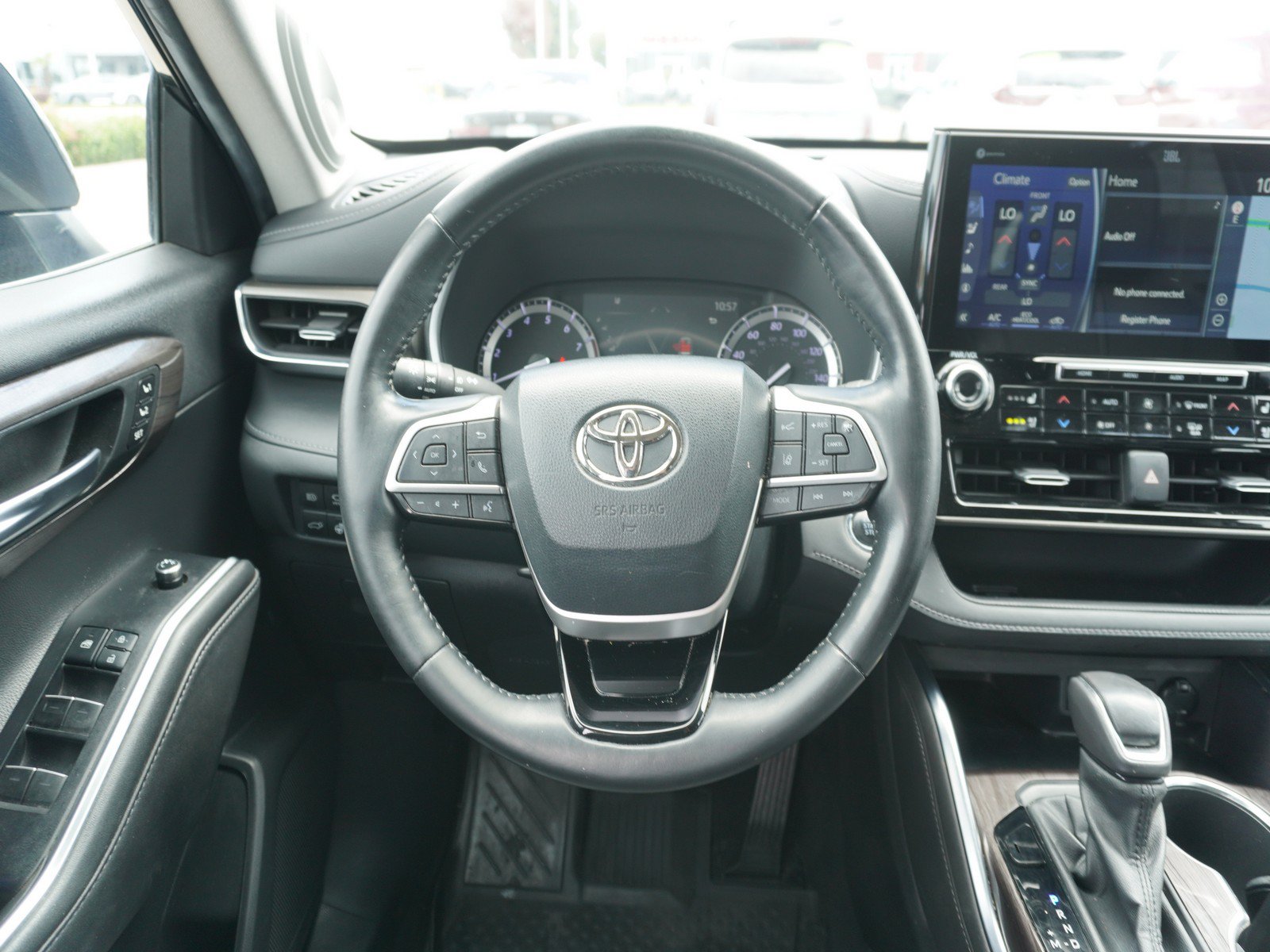 Used 2022 Toyota Highlander Limited AWD/4WD image 17