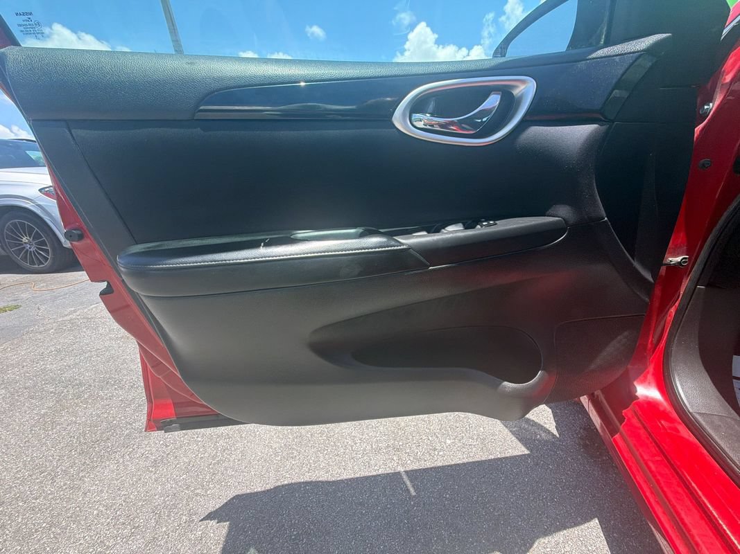 Used 2017 Nissan Sentra SV FWD image 8