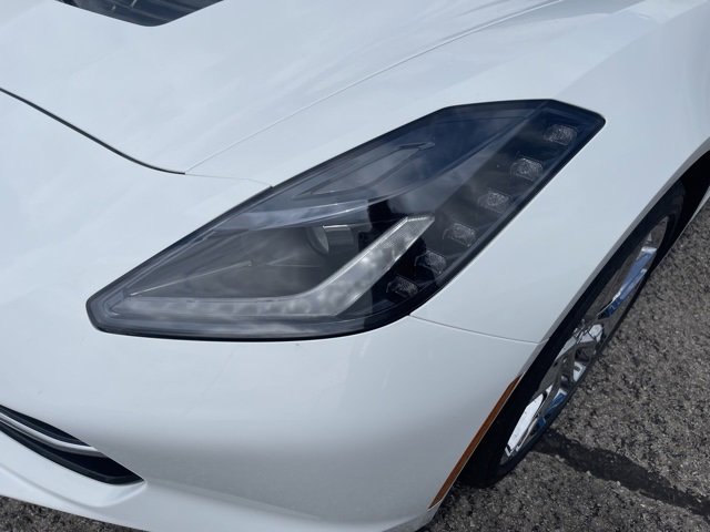Used 2015 Chevrolet Corvette Stingray Z51 w/ 3LT Preferred Equipment Group image 9