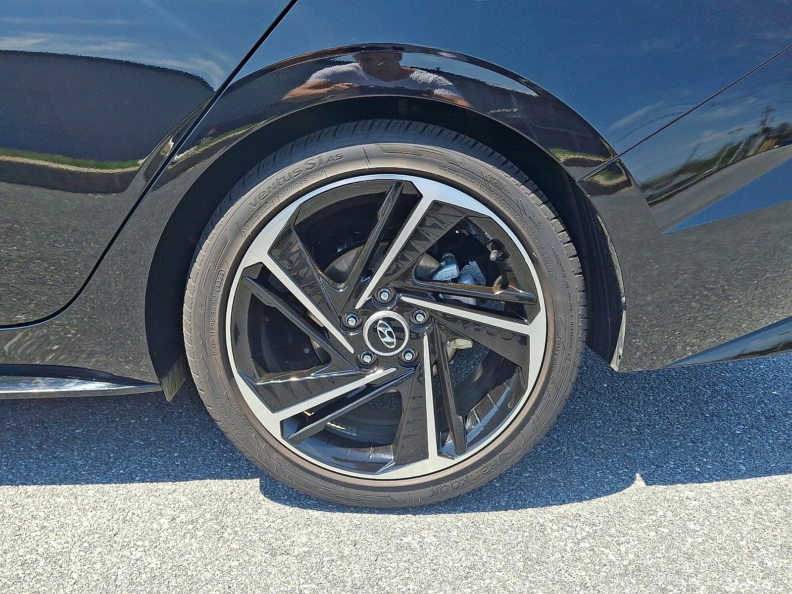 Certified 2023 Hyundai Elantra N Line FWD image 8