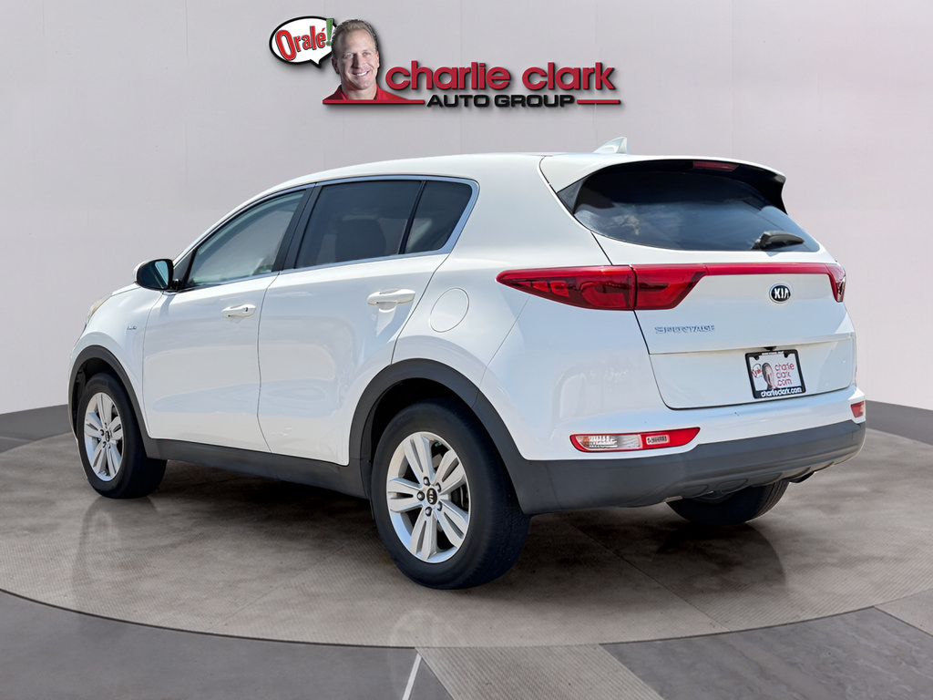 Used 2019 Kia Sportage LX AWD/4WD image 4