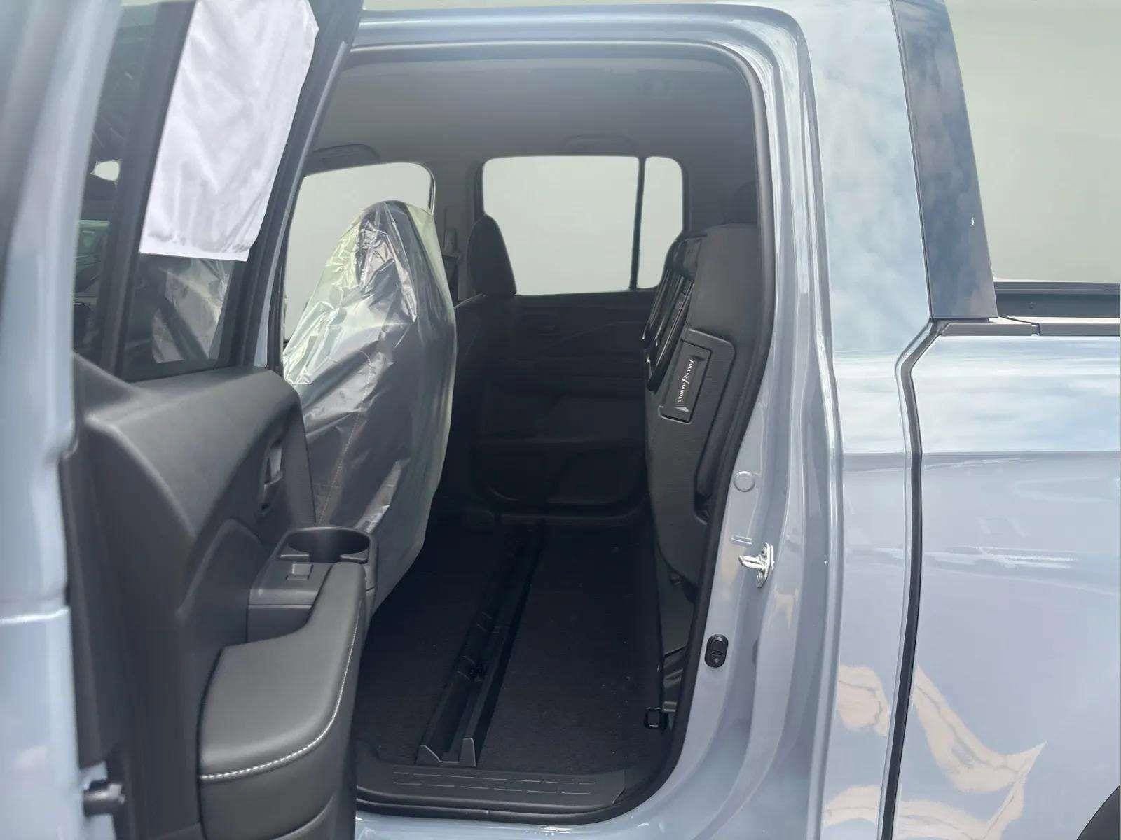 New 2026 Honda Ridgeline Sport image 18