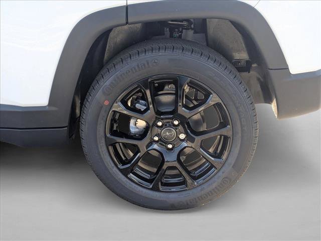 New 2026 Jeep Compass Latitude image 10