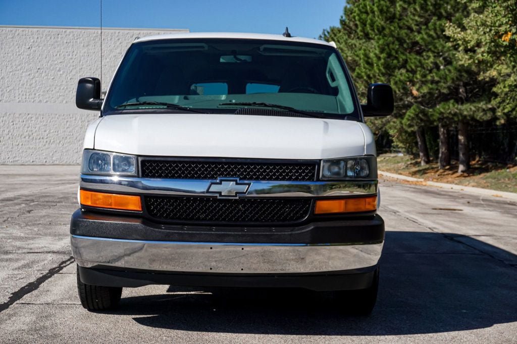 Used 2017 Chevrolet Express 3500 LT w/ LT Preferred Equipment Group RWD image 13