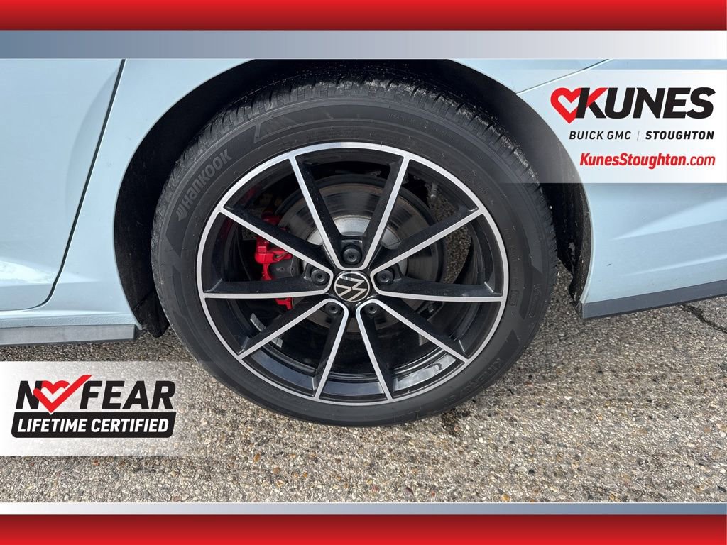 Used 2025 Volkswagen Jetta GLI Autobahn image 18