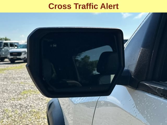 Used 2025 Chevrolet Colorado Trail Boss AWD/4WD image 7