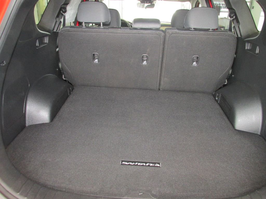 Used 2022 Hyundai Santa Fe SEL w/ Cargo Package image 31