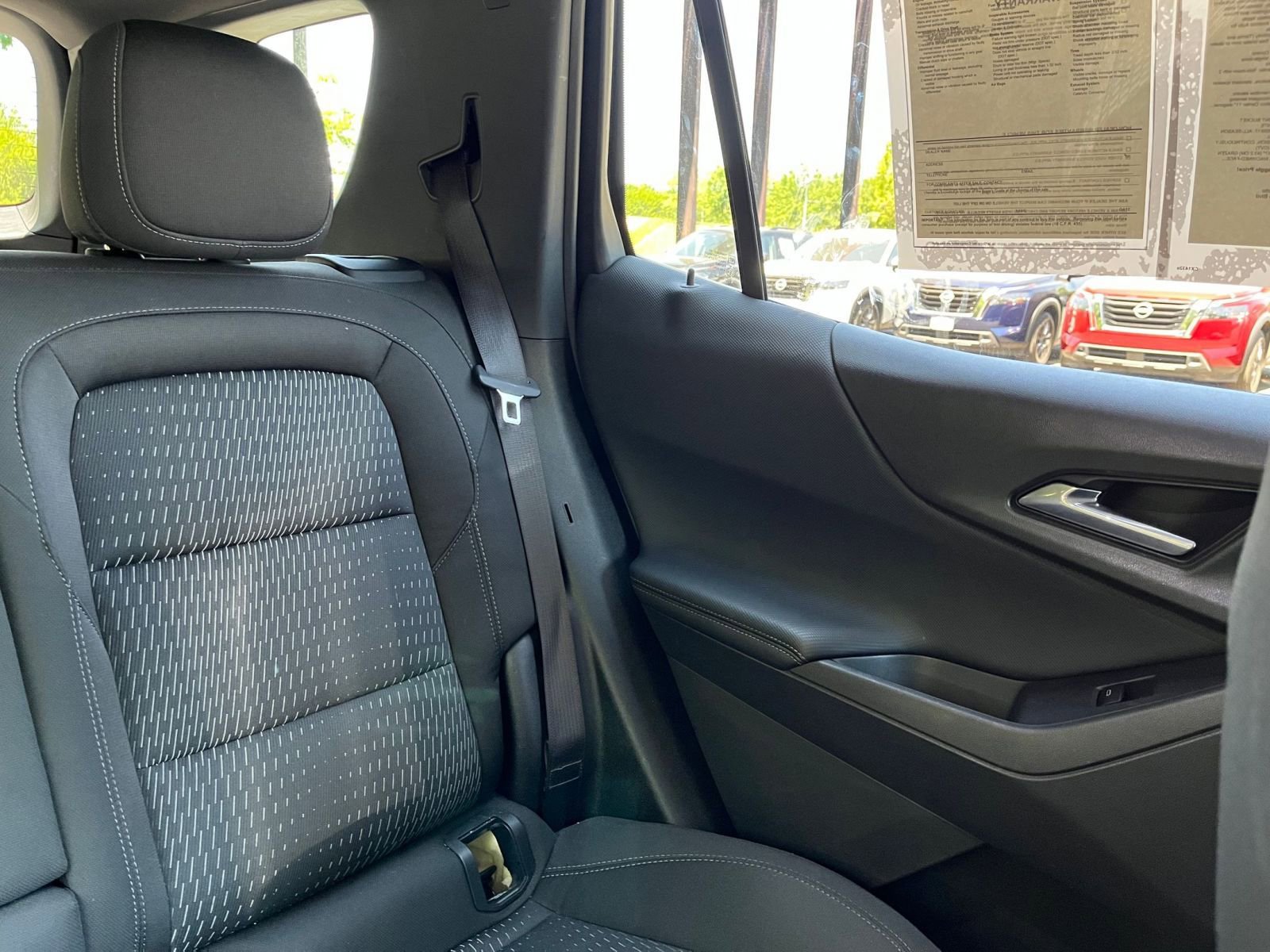 Used 2025 Chevrolet Equinox LT FWD image 38