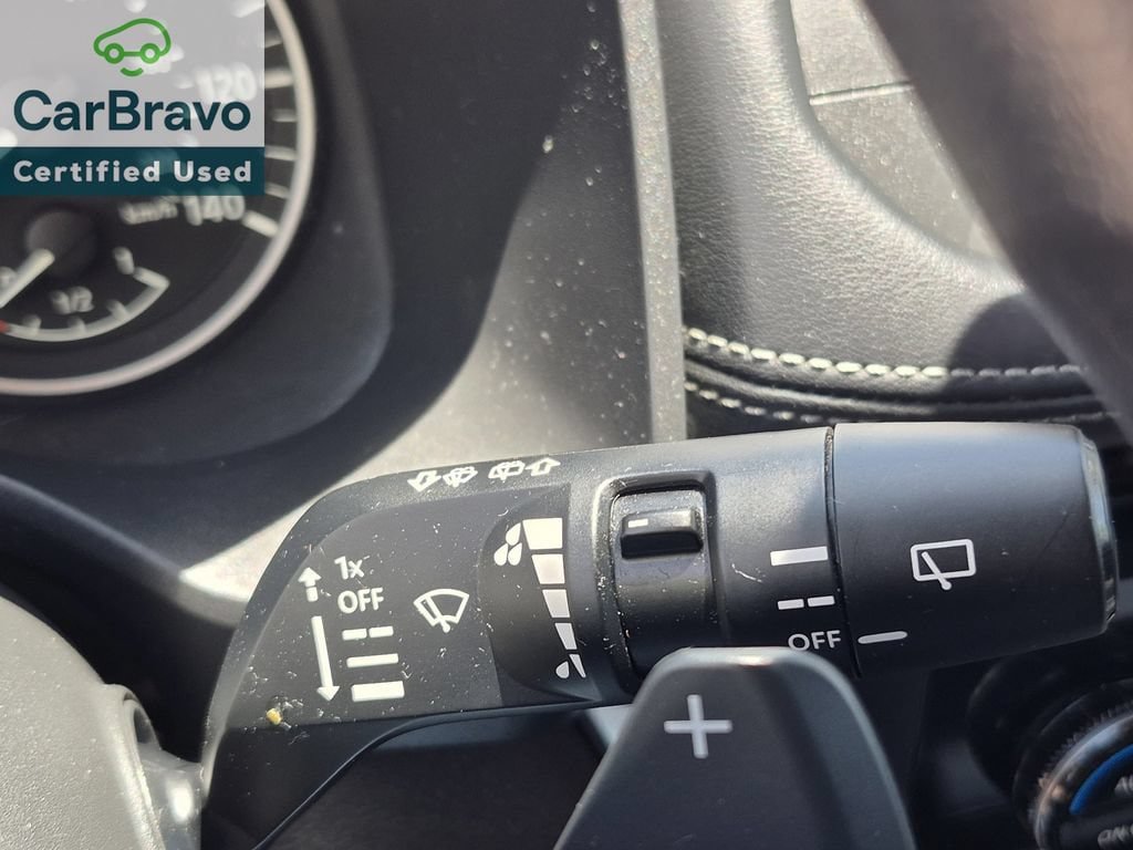 Used 2024 Nissan Rogue SV FWD image 27