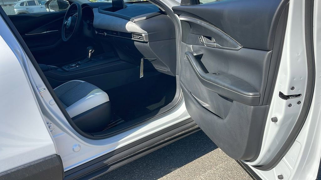 New 2026 MAZDA CX-30 AWD 2.5 S image 35