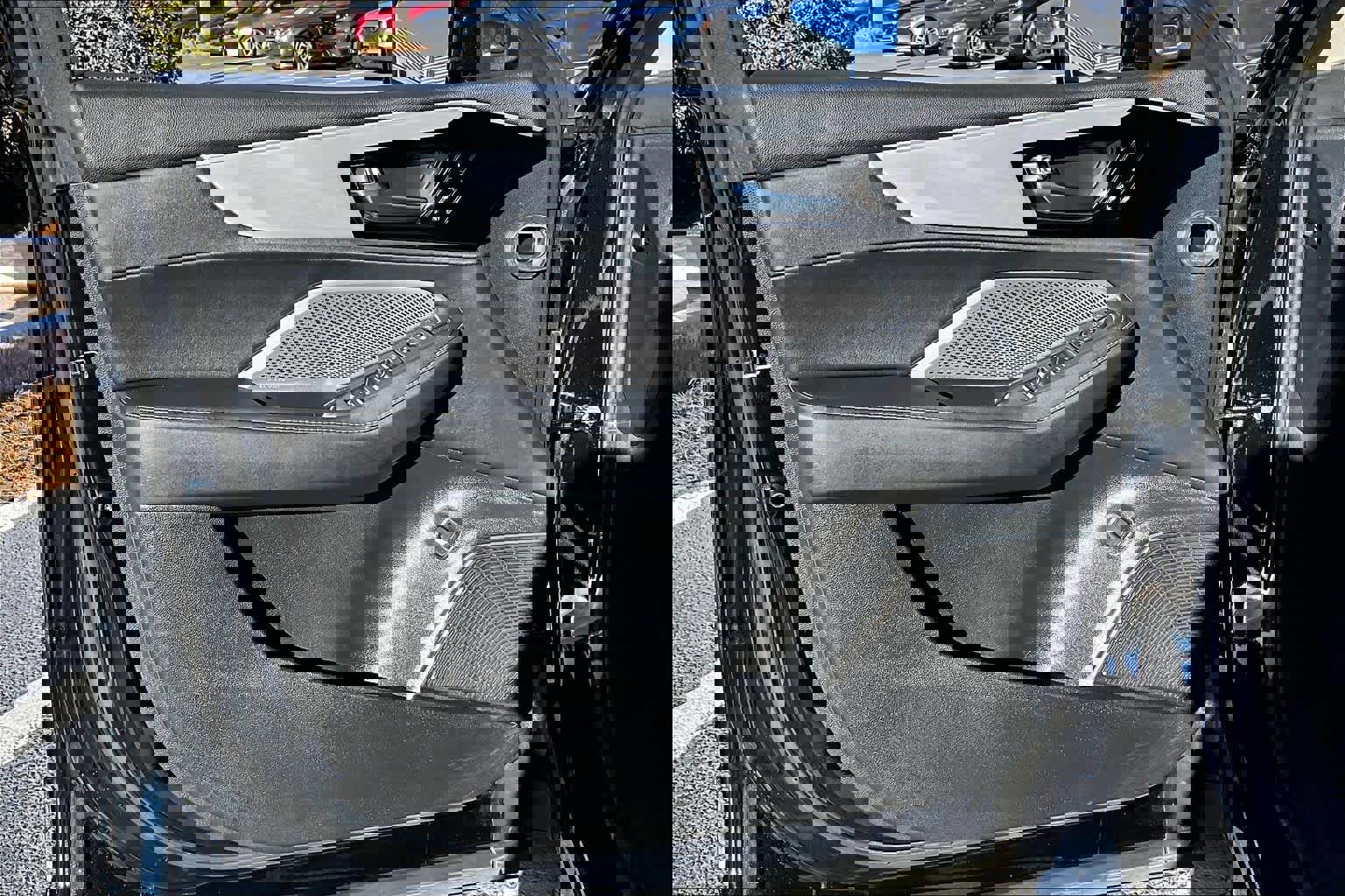 Used 2023 Acura MDX SH-AWD w/ Technology Package image 21