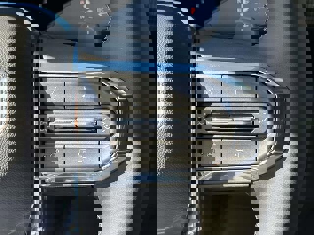 New 2026 GMC Yukon XL Elevation image 18