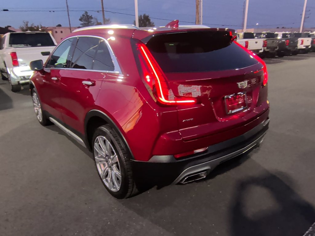 Used 2020 Cadillac XT4 Premium Luxury w/ Enhanced Visibility Package AWD/4WD image 6