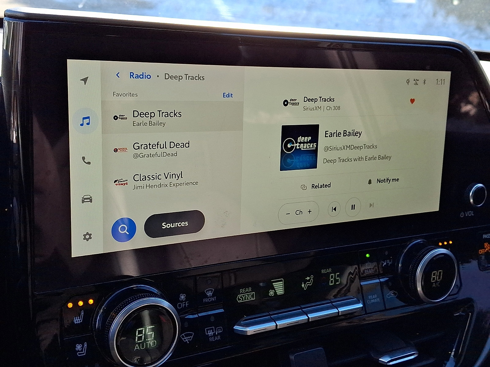 Used 2023 Toyota Highlander Limited image 20