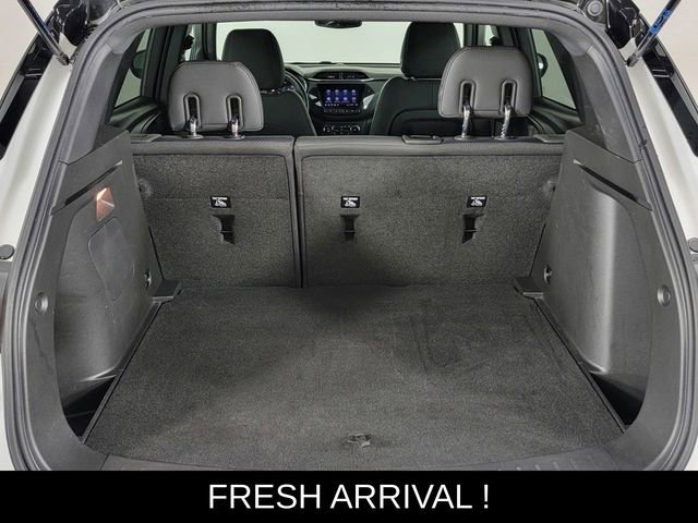 Used 2023 Chevrolet TrailBlazer RS w/ Convenience Package image 16