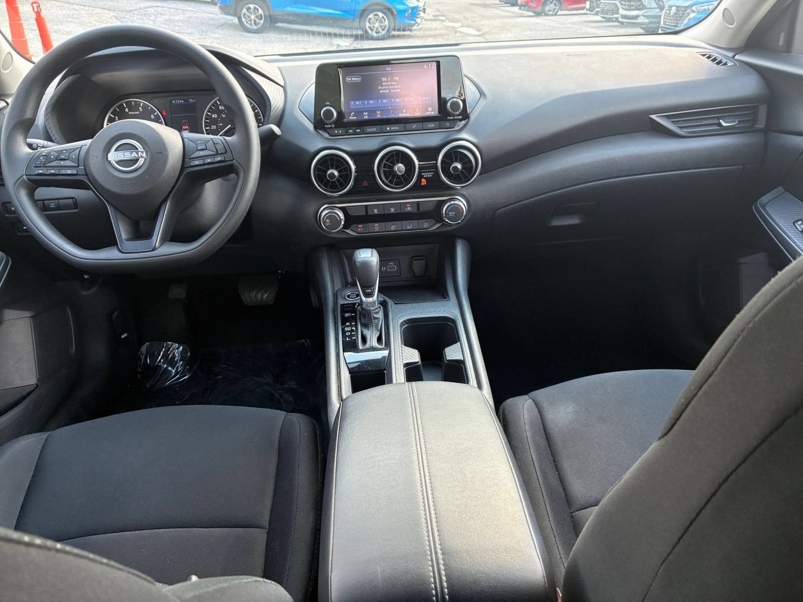Used 2025 Nissan Sentra S FWD image 28