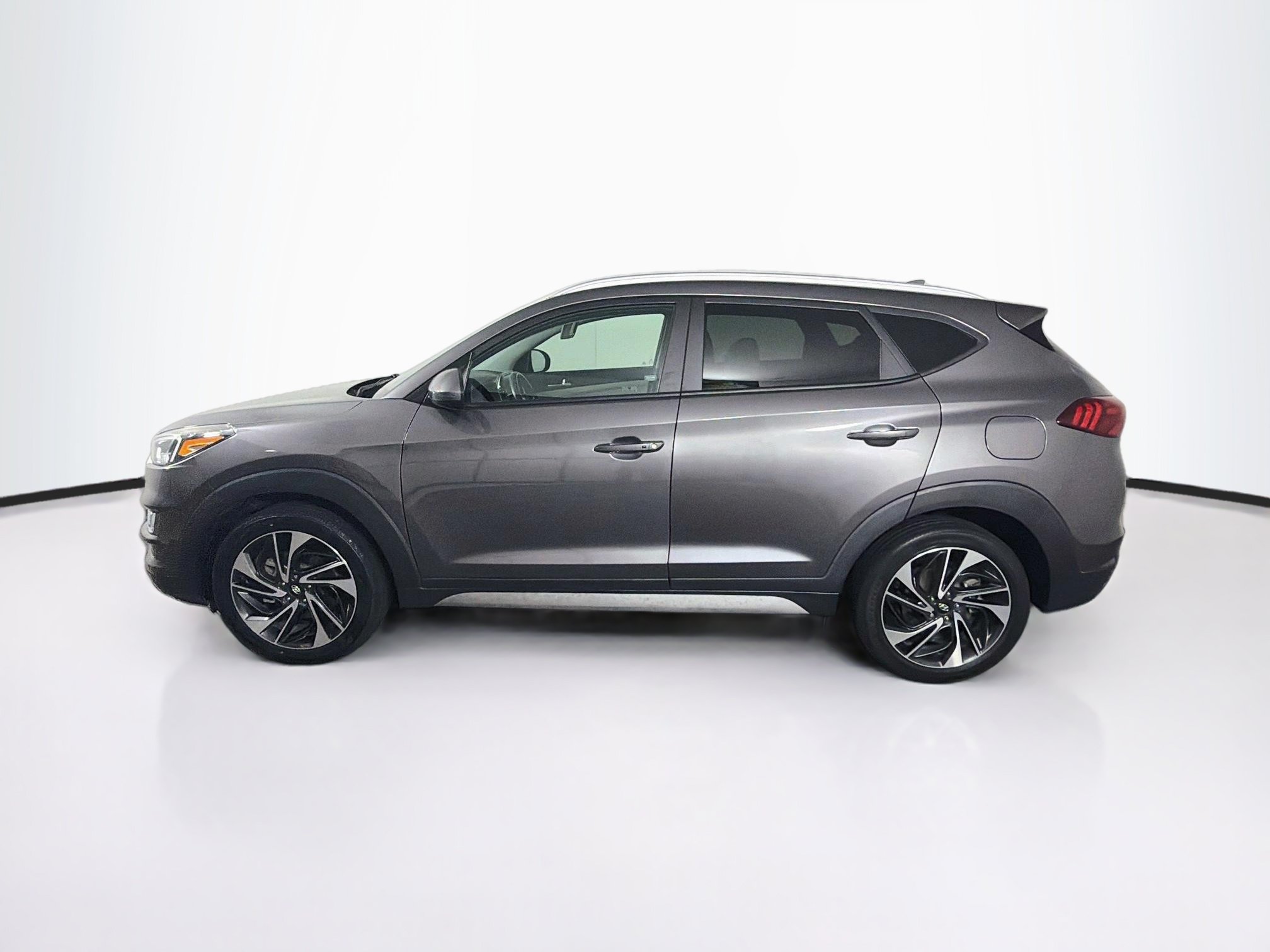Used 2020 Hyundai Tucson Sport w/ Cargo Package FWD image 4