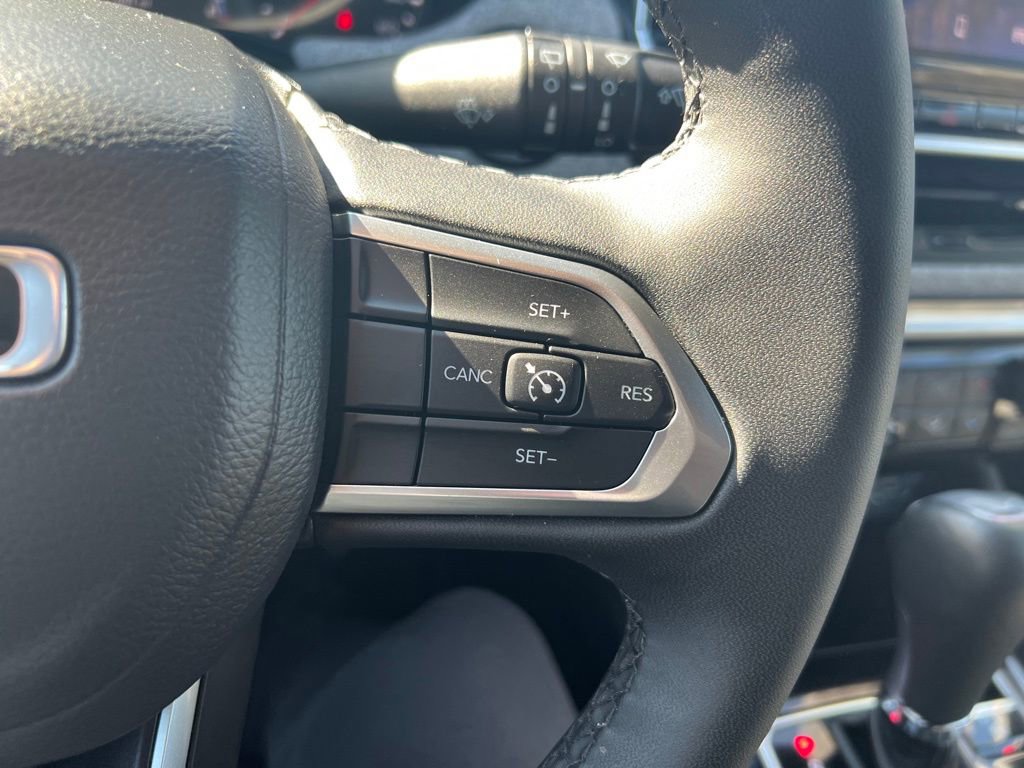 Used 2024 Jeep Compass Latitude w/ Convenience Group image 22