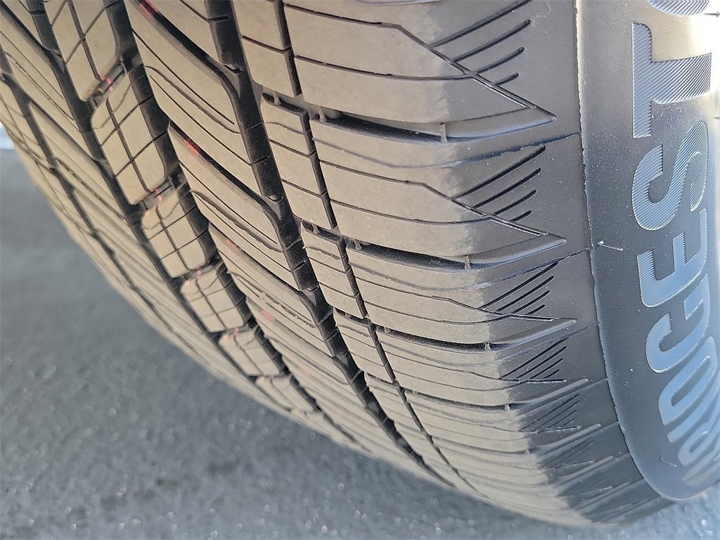 Used 2023 Lexus RX 350h image 27