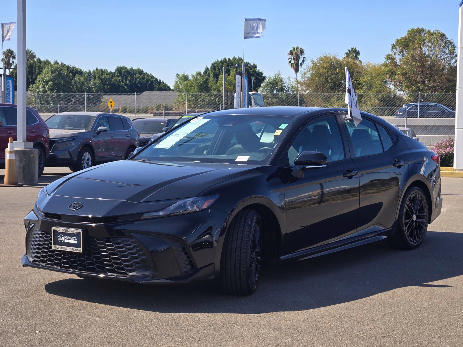 Used 2026 Toyota Camry SE FWD image 3