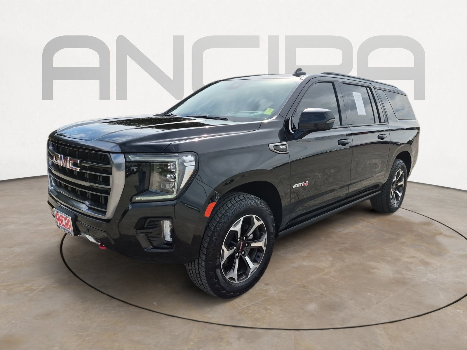 Used 2024 GMC Yukon XL AT4 w/ AT4 Premium Plus Package AWD/4WD image 5