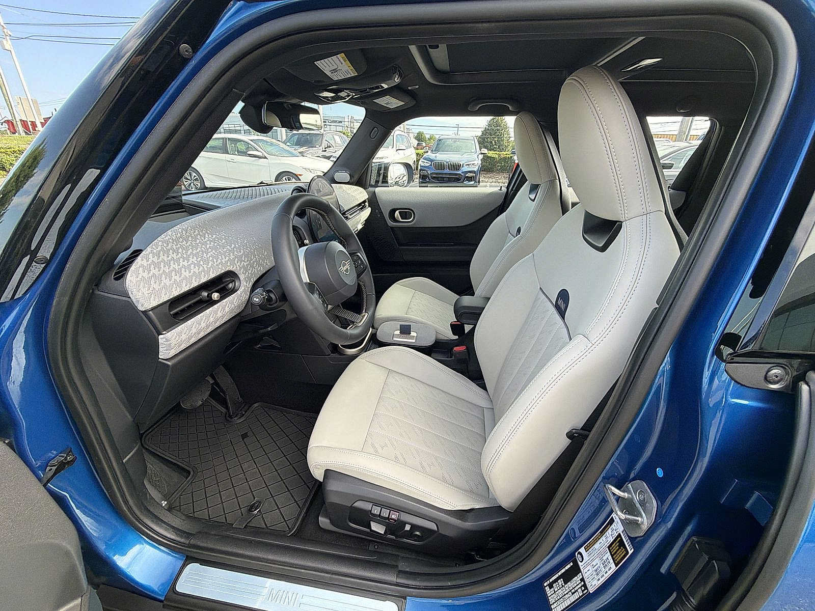 Used 2026 MINI Cooper S FWD image 10