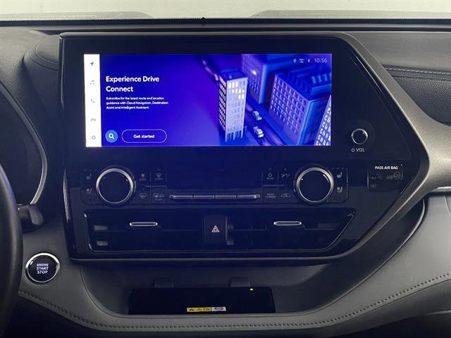 Used 2023 Toyota Highlander Limited image 17