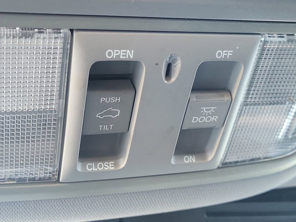 Used 2019 Honda CR-V EX-L image 30